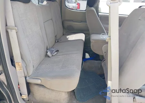 2004 Toyota Tundra Sr5 из США, поврежденный, VIN 5TBRN34134S441078